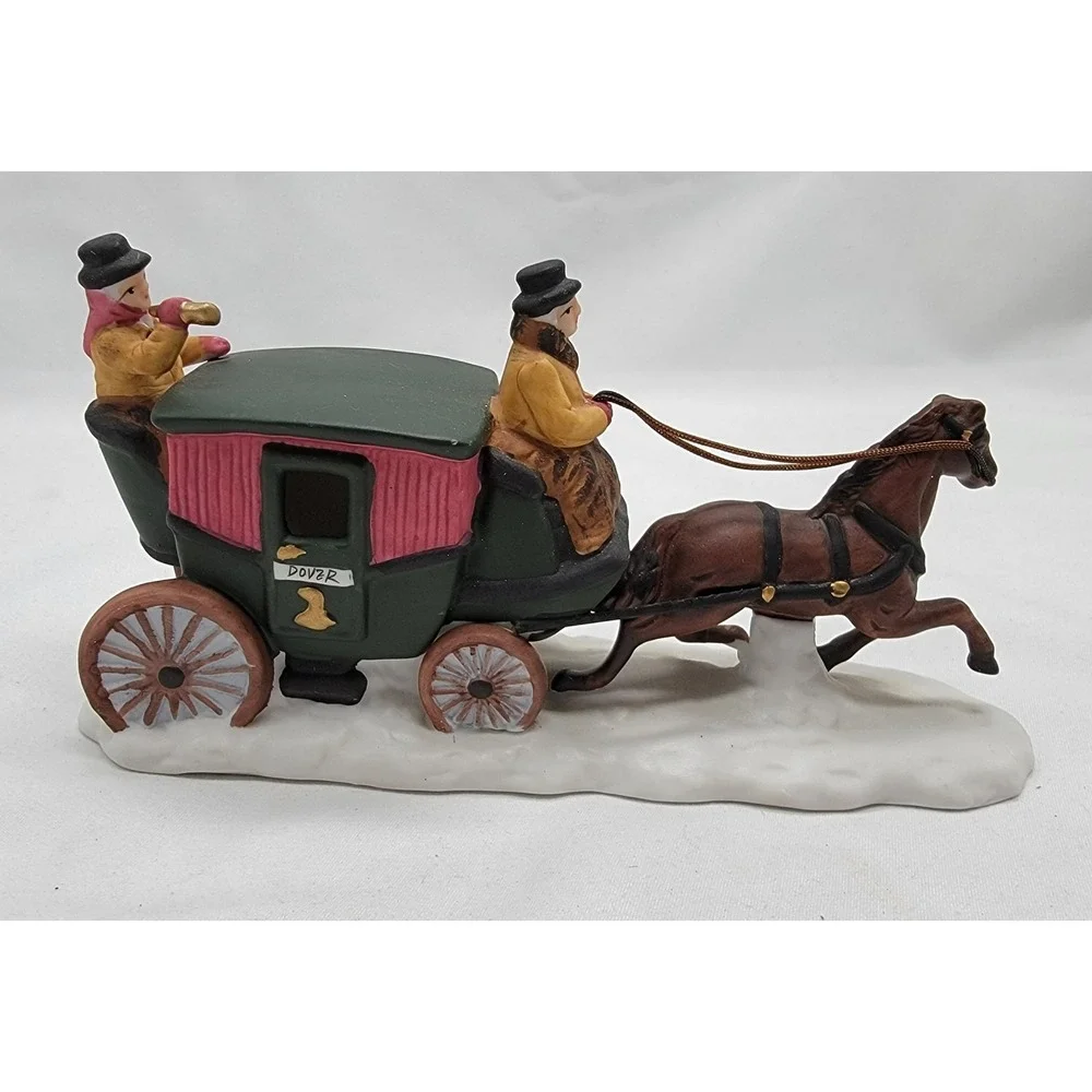 Dept 56 Dover Coach Horse/Carriage & Carolers Heritage Village Collection